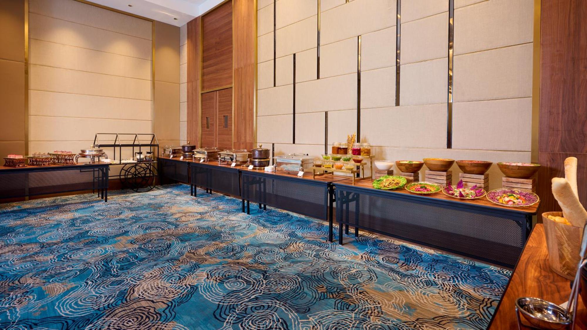 Iris Sarovar Portico グルガウン エクステリア 写真